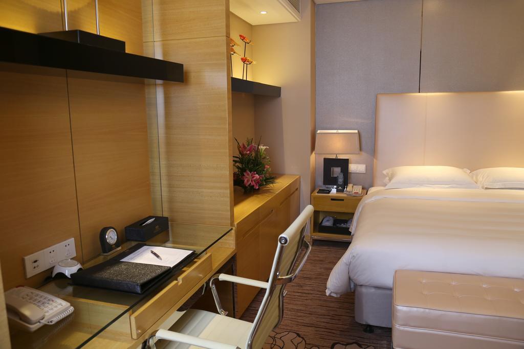 Guangzhou Changfeng Gloria Plaza Hotel Kamer foto