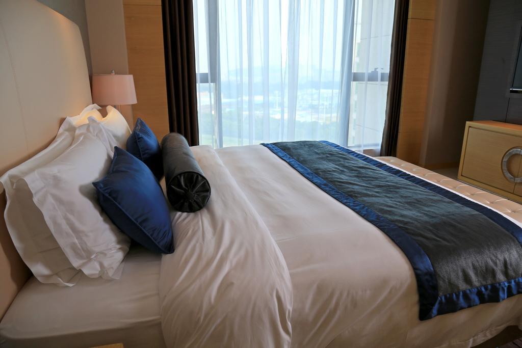 Guangzhou Changfeng Gloria Plaza Hotel Kamer foto